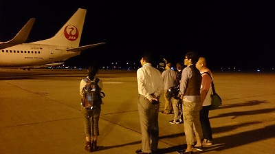 夜の空港、ワクワク・・・☆