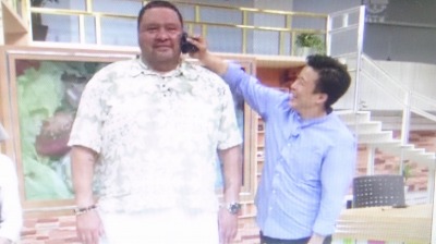 汗まで拭く!!笑