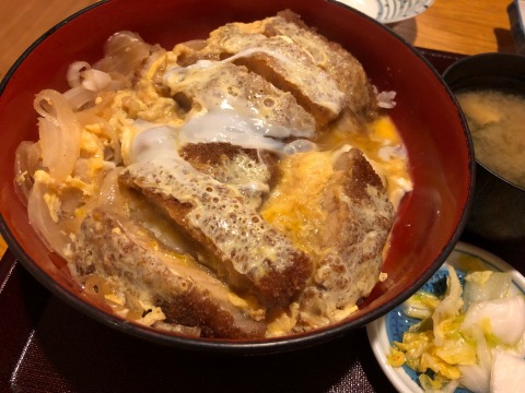 カツ丼！