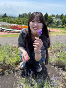 青空の下、ラベンダー狩り♬